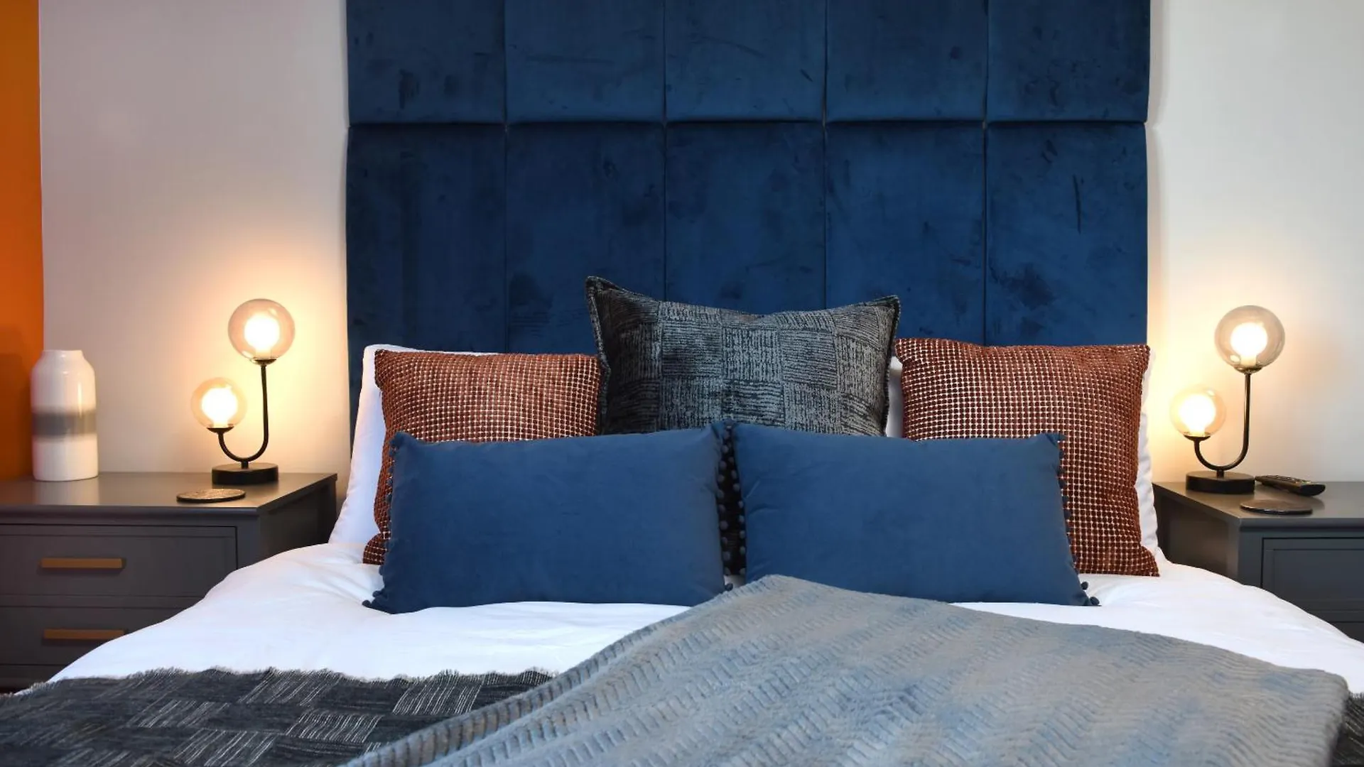 Crown Quarter Penthouse Apartment Southampton